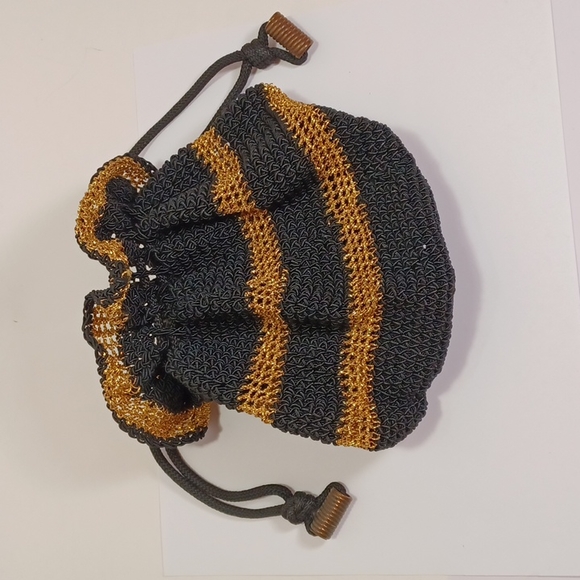 Vintage Knitted Drawstring Purse - Picture 1 of 8